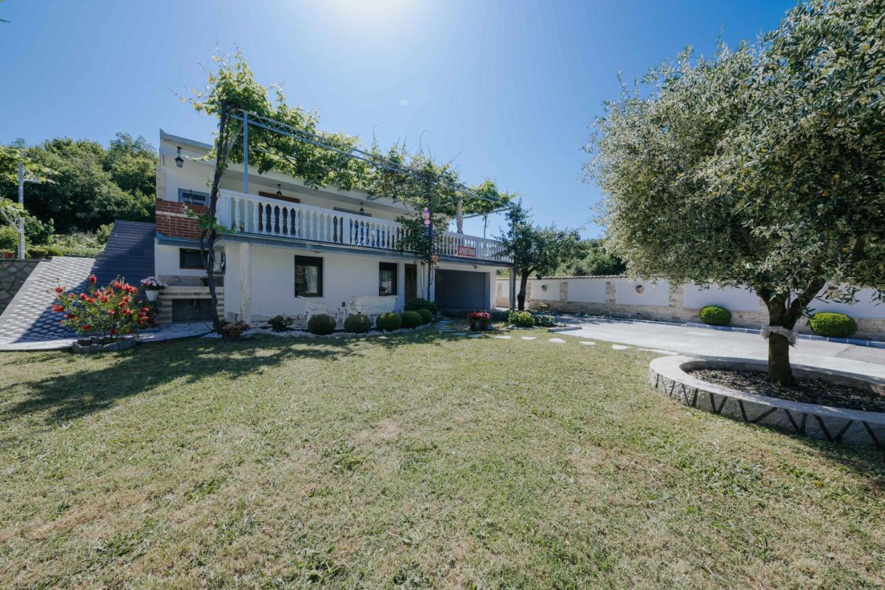 Markovic Village Apartments Ulcinj Eksteriør bilde