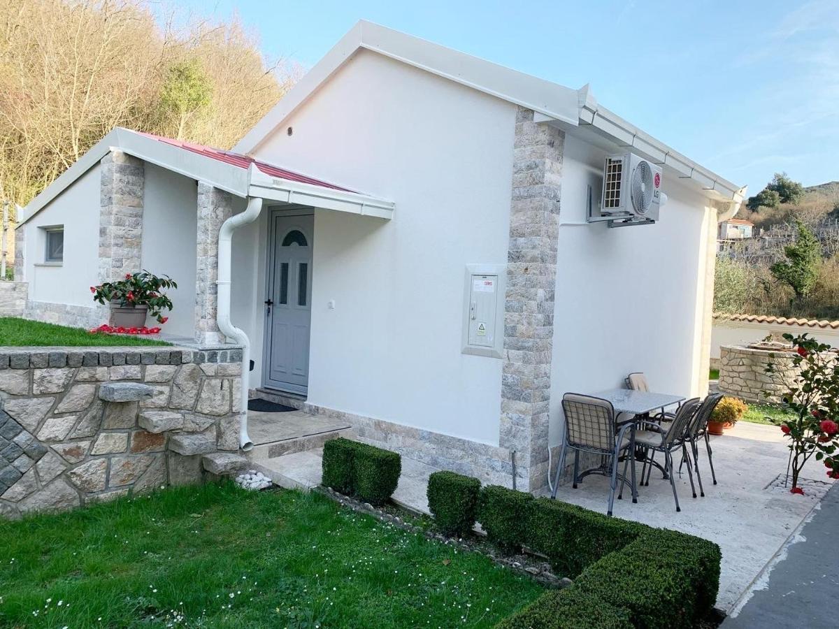 Markovic Village Apartments Ulcinj Eksteriør bilde
